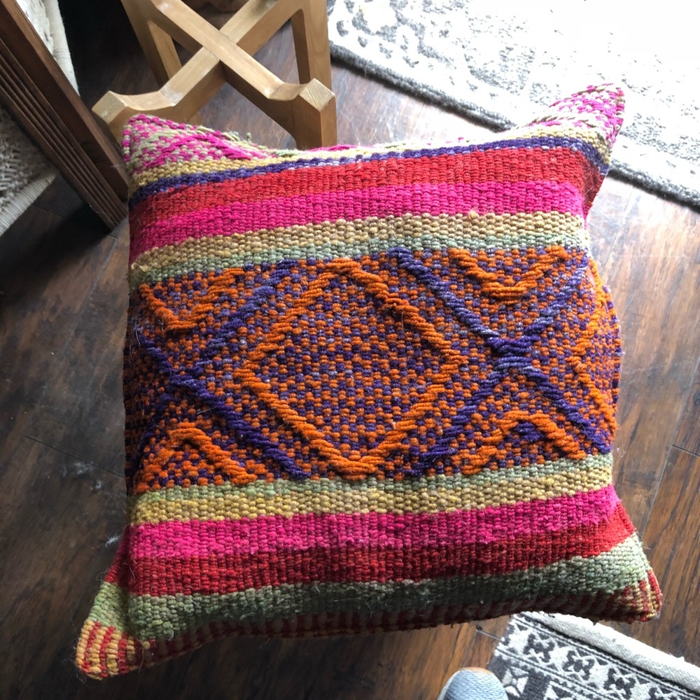 Turkish pillow
